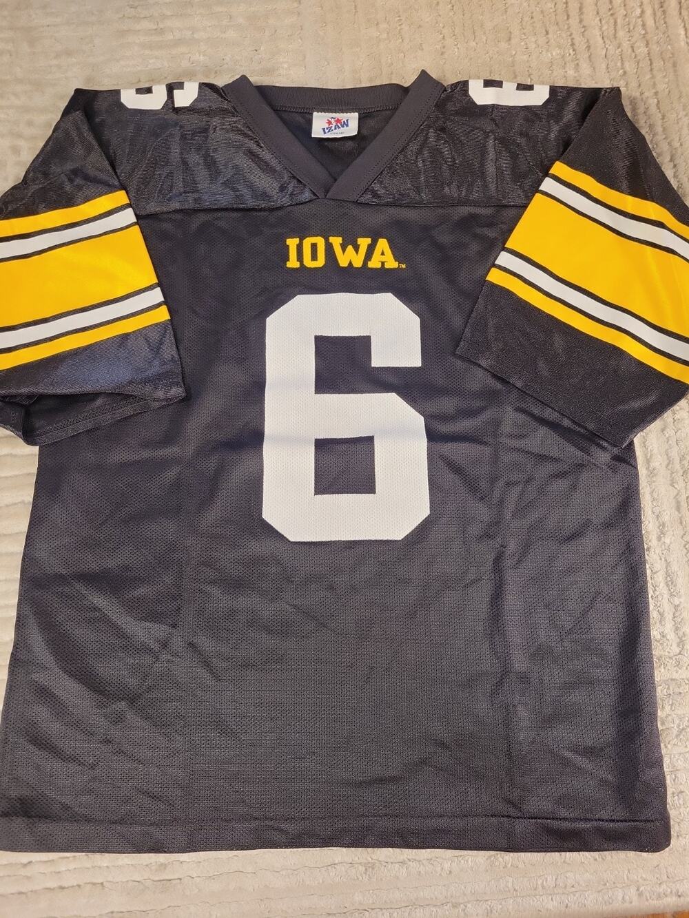 Iowa State Hawkeyes College Football Jersey Youth Size Large 14-16 Kids Boys